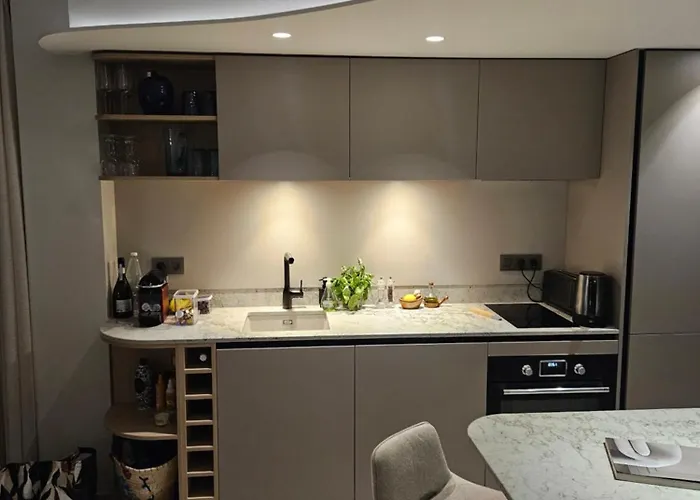 Superbe Palm - Luxury Renovation - 4 Pers Apartamento