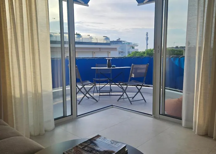 Superbe Palm - Luxury Renovation - 4 Pers